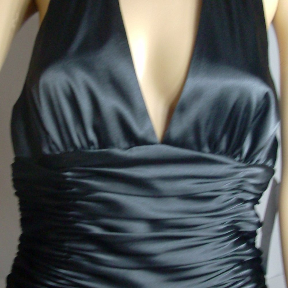 Black Satin Halter Evening Wear Adrianna Papell Size 8 NWT